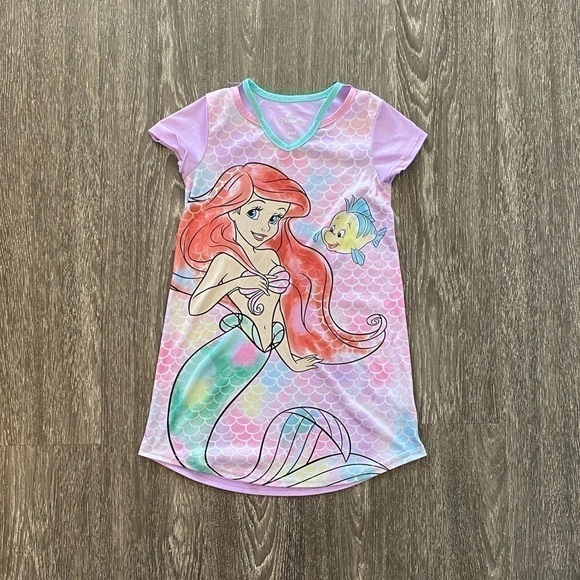 Disney Little mermaid nightgown. Play. Size 6/6X - Picture 1 of 10